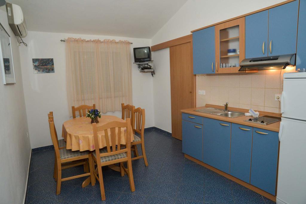 Apartments Lonic Куклица Екстер'єр фото